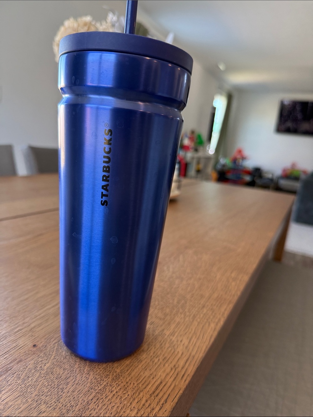 Starbucks midnight blue stainless steel (24oz) cold cup with twist to seal straw